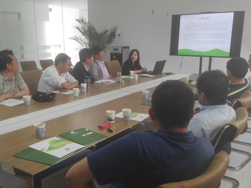 陜西省丹鳳縣設(shè)備參觀展示